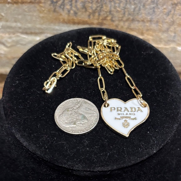 Gold Chain Necklace with Prada Heart Pendant - Picture 5 of 5